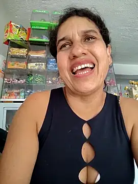 Snapshot of siri_duque chatting on 02-10-25, 05:41 siri duque online show from 02-10-25, 05:41