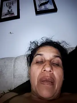 Snapshot of siri_duque chatting on 02-13-25, 01:50 siri duque online show from 02-13-25, 01:50