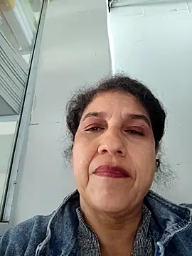 Snapshot of siri_duque chatting on 02-22-25, 02:41 siri duque online show from 02-22-25, 02:41