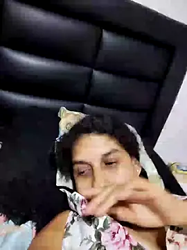 Snapshot of siri_duque chatting on 03-07-25, 10:43 siri duque online show from 03-07-25, 10:43