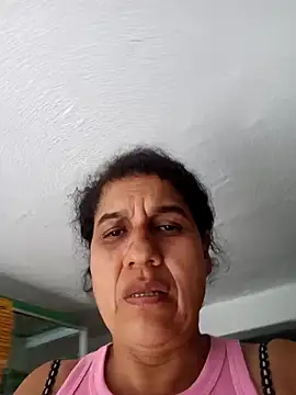 Snapshot of siri_duque chatting on 03-23-25, 01:20 siri duque online show from 03-23-25, 01:20