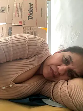 Snapshot of siri_duque chatting on 09-20-25, 03:02 siri duque online show from 09-20-25, 03:02