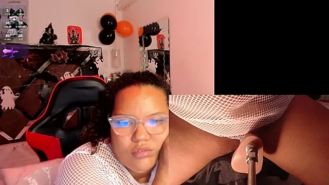 MhiaRey online show from 10-26-25, 12:44