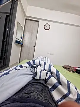 vivanpraj999 online show from 11-08-25, 03:45