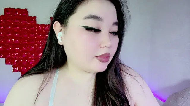 Snapshot of amina_moonlightt chatting on 02-17-25, 02:53 amina moonlightt online show from 02-17-25, 02:53