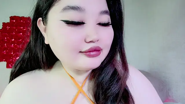 Snapshot of amina_moonlightt chatting on 02-19-25, 03:28 amina moonlightt online show from 02-19-25, 03:28