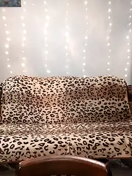 Snapshot of Aria__Dark chatting on 12-14-24, 08:40 Aria  Dark online show from 12-14-24, 08:40