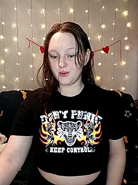 Snapshot of Aria__Dark chatting on 02-22-25, 08:20 Aria  Dark online show from 02-22-25, 08:20