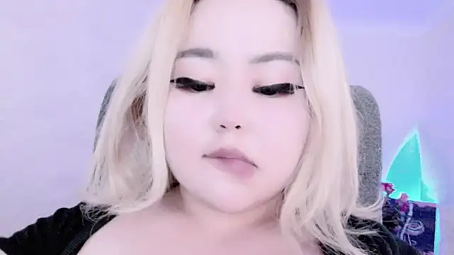 Snapshot of amelia_sunlight chatting on 12-14-24, 03:40 amelia sunlight online show from 12-14-24, 03:40