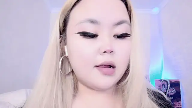 Snapshot of amelia_sunlight chatting on 01-08-25, 10:58 amelia sunlight online show from 01-08-25, 10:58