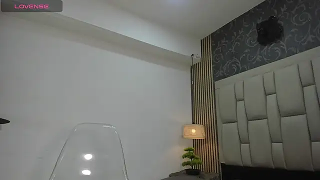 Snapshot of chimi88 chatting on 02-25-25, 11:41 chimi88 online show from 02-25-25, 11:41