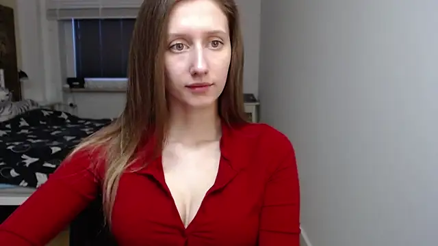 Snapshot of LUNA_delight chatting on 02-17-26, 06:32 LUNA delight online show from 02-17-26, 06:32