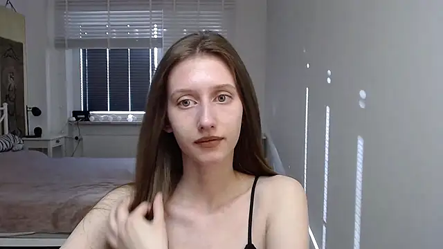 LUNA delight online show from 04-07-26, 05:41