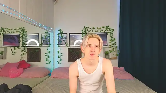 Ron Vils online show from 01-14-25, 03:53