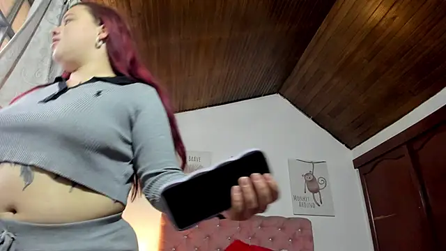 CelessteRedds online show from 04-06-26, 11:22