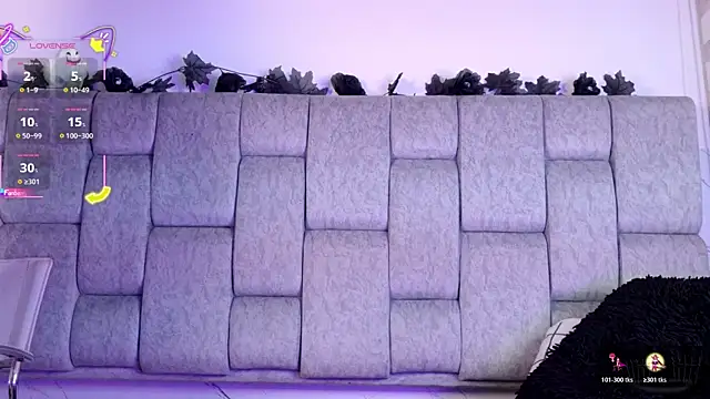 Alice noir online show from 10-23-25, 10:52