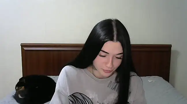 Liana diva online show from 02-28-25, 07:46