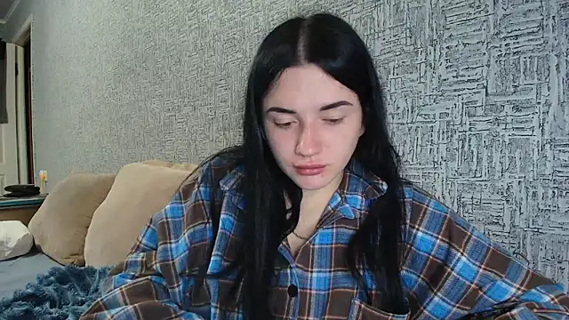 Liana diva online show from 03-08-26, 08:12