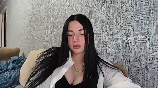 Snapshot of Liana_diva chatting on 06-03-26, 05:40 Liana diva online show from 06-03-26, 05:40
