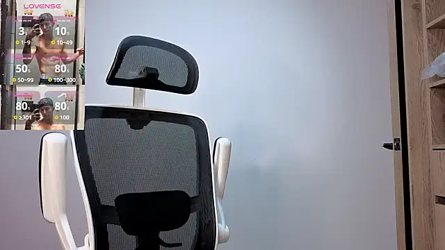 Cristopher23  online show from 10-08-25, 01:25