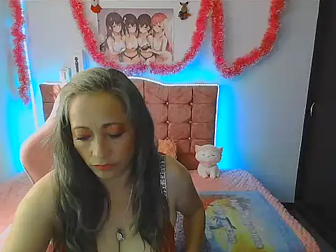 Snapshot of Melanyy_100 chatting on 12-06-24, 08:29 Melanyy 100 online show from 12-06-24, 08:29