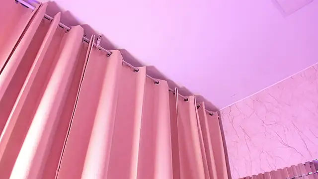 Snapshot of AkazaBoy_ chatting on 01-07-26, 04:48 AkazaBoy online show from 01-07-26, 04:48