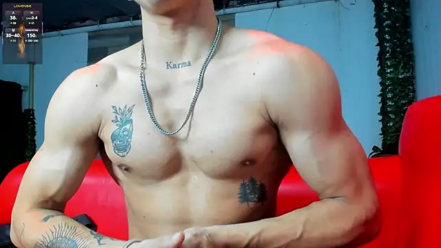 Snapshot of AkazaBoy_ chatting on 02-27-26, 04:45 AkazaBoy online show from 02-27-26, 04:45