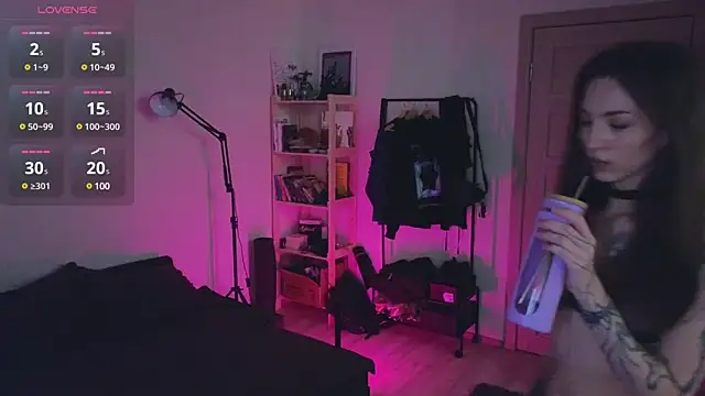 Space X Roxy  online show from 12-26-24, 06:22