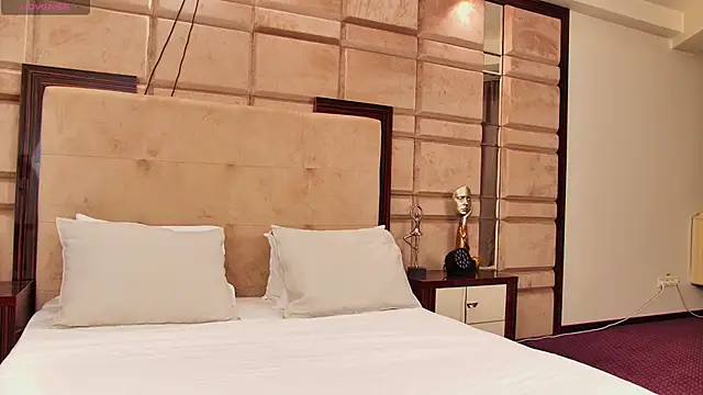 CassieFox  online show from 01-11-25, 07:38