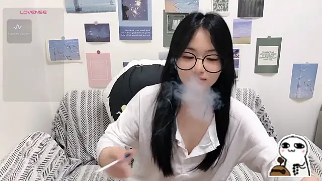 LiLiYbaby online show from 06-07-26, 06:39