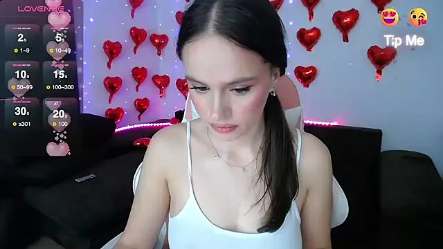 Emillias online show from 02-22-25, 04:19