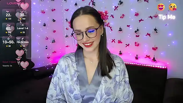 Emillias online show from 03-19-25, 02:35