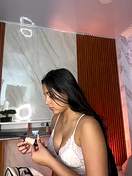 Snapshot of floriamANDjazmin chatting on 11-15-25, 05:42 floriamANDjazmin online show from 11-15-25, 05:42