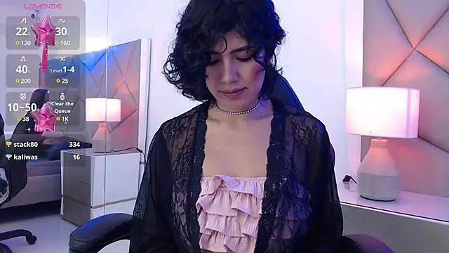 Snapshot of LeeThompson_ chatting on 02-23-25, 04:13 LeeThompson online show from 02-23-25, 04:13