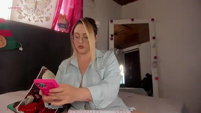 miss julietaa online show from 11-12-25, 03:23