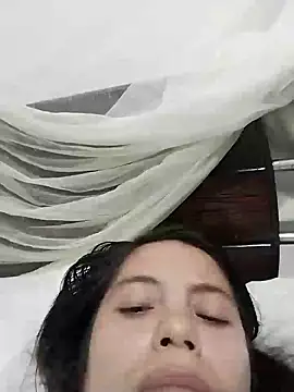 lisseth online show from 12-14-24, 01:39