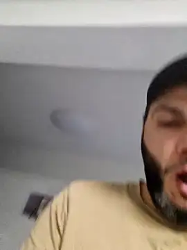 Snapshot of Cem-aus-Nrw-Krefeld chatting on 12-13-24, 09:35 Cem-aus-Nrw-Krefeld online show from 12-13-24, 09:35