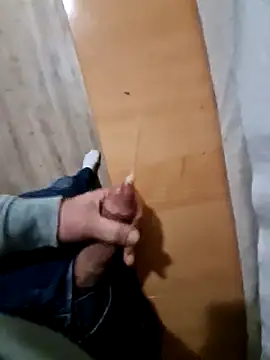 Snapshot of Cem-aus-Nrw-Krefeld chatting on 01-13-25, 10:35 Cem-aus-Nrw-Krefeld online show from 01-13-25, 10:35