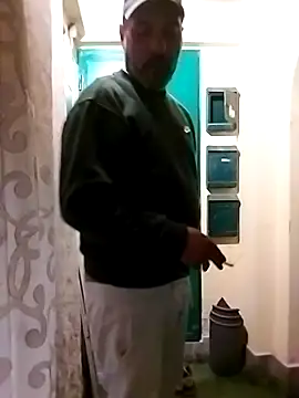 affascino online show from 04-19-26, 07:27