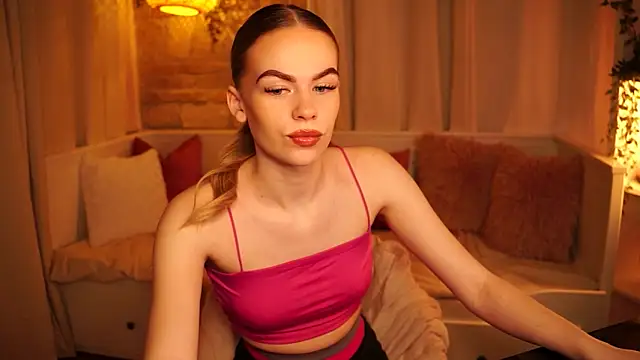 sn0w barbie online show from 01-26-25, 07:21