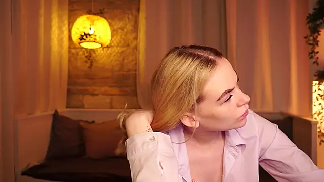 sn0w barbie online show from 11-10-25, 09:30