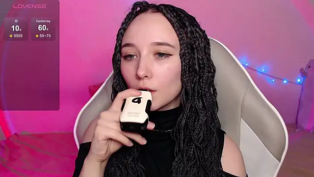 Robin yourss online show from 03-21-25, 04:07