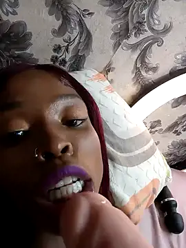 Snapshot of DickDiva1 chatting on 01-24-25, 07:30 DickDiva1 online show from 01-24-25, 07:30