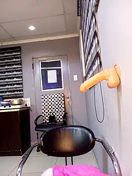 Snapshot of DickDiva1 chatting on 03-09-25, 11:35 DickDiva1 online show from 03-09-25, 11:35