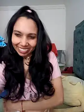 Snapshot of KimPielCanela chatting on 03-14-25, 09:32 KimPielCanela online show from 03-14-25, 09:32