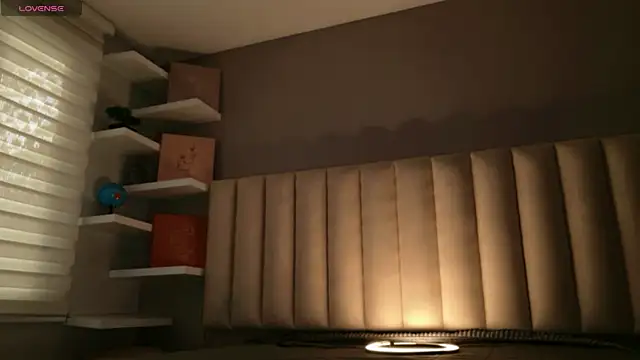 Megan mooree  online show from 02-11-26, 12:32