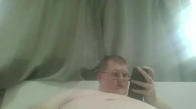 Snapshot of Richard_Moneyshot_23 chatting on 12-07-24, 11:01 Richard Moneyshot 23 online show from 12-07-24, 11:01