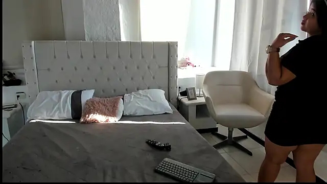 Gabycutee online show from 03-09-25, 09:46