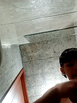 Elputas online show from 10-22-25, 04:07