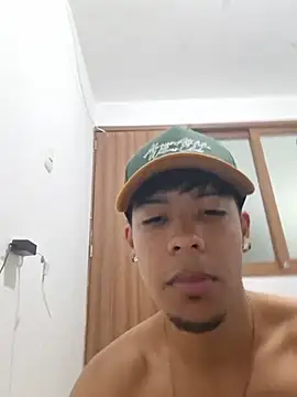 Elputas online show from 07-22-26, 03:04